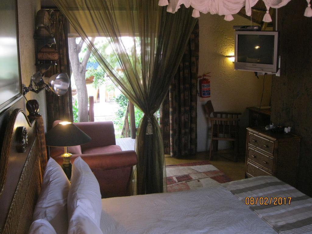 Treetops & Treats Guest House Претория Экстерьер фото