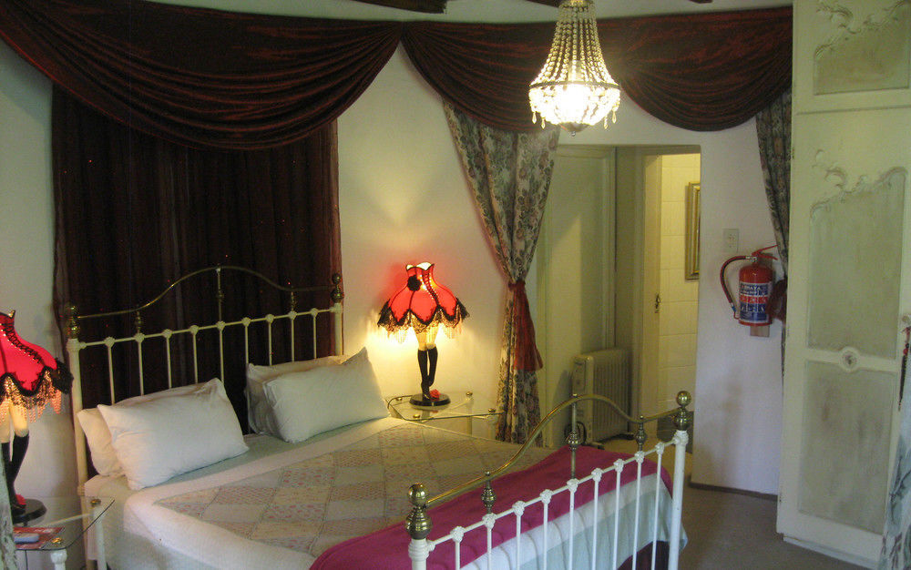 Treetops & Treats Guest House Претория Экстерьер фото